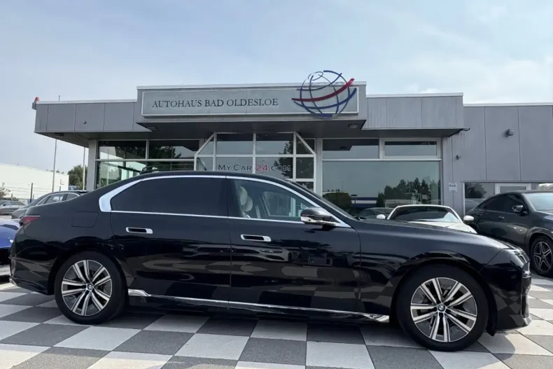 BMW 740 din 2023 cu 117.740 km - oferta BMW117799 - foto 7