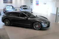 Porsche Taycan din 2023 cu 23.460 km - oferta POR117800 - foto 2