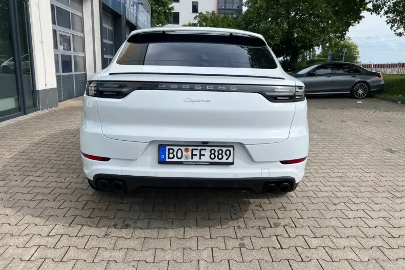 Porsche Cayenne din 2022 cu 32.233 km - oferta POR117810 - foto 3