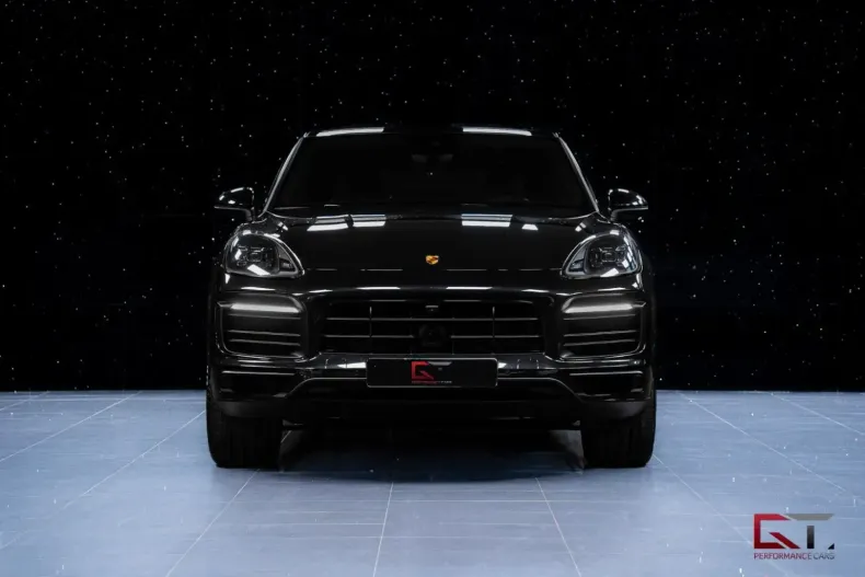 Porsche Cayenne din 2023 cu 65.000 km - oferta POR117811 - foto 1