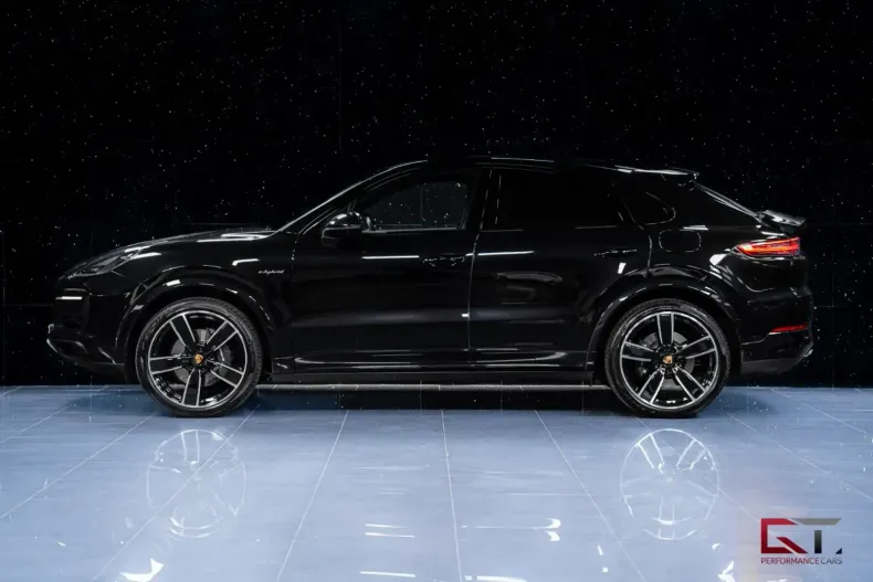 Porsche Cayenne din 2023 cu 65.000 km - oferta POR117811 - foto 2