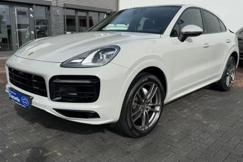 Porsche Cayenne din 2023 cu 92.000 km - oferta POR117812 - foto 1