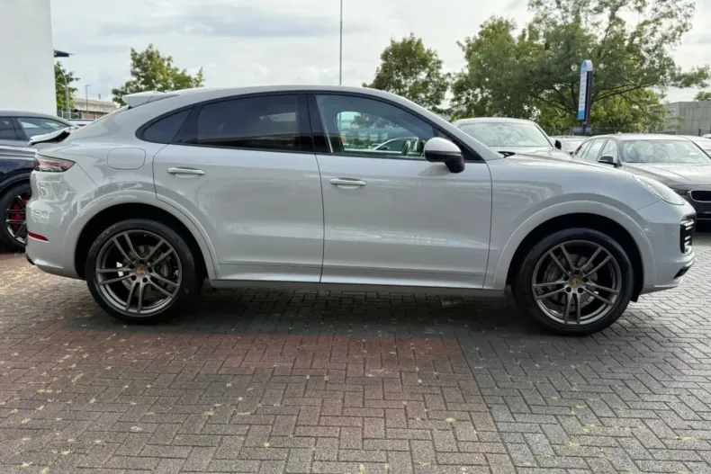 Porsche Cayenne din 2023 cu 92.000 km - oferta POR117812 - foto 5