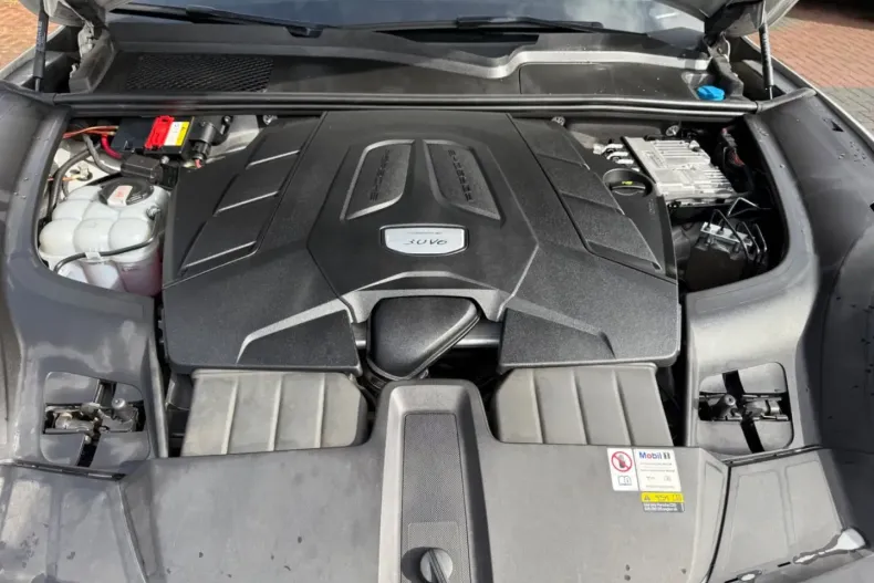 Porsche Cayenne din 2023 cu 92.000 km - oferta POR117812 - foto 20