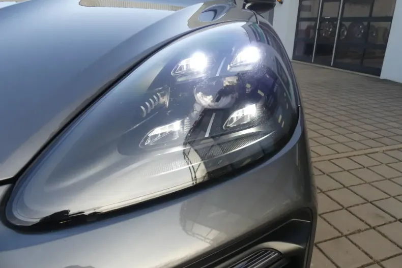 Porsche Cayenne din 2021 cu 93.233 km - oferta POR117814 - foto 8