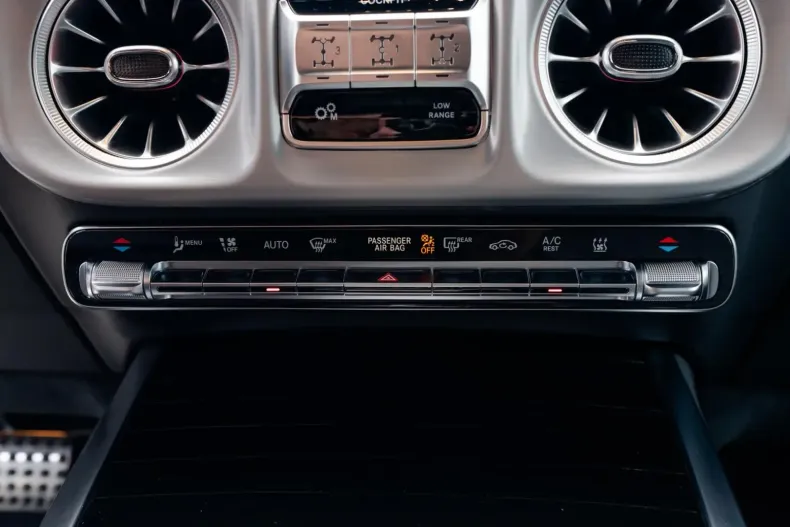 Mercedes-Benz G 63 AMG din 2025 cu 5.550 km - oferta MER117815 - foto 15