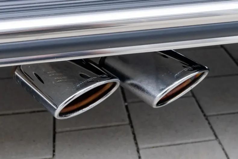 Mercedes-Benz G 63 AMG din 2025 cu 5.550 km - oferta MER117815 - foto 27