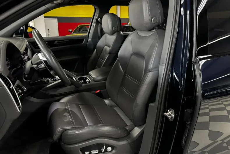 Porsche Cayenne din 2021 cu 87.900 km - oferta POR117818 - foto 9