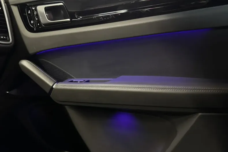 Porsche Cayenne din 2021 cu 87.900 km - oferta POR117818 - foto 19