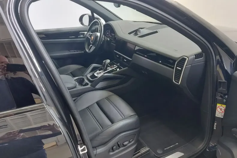 Porsche Cayenne din 2021 cu 96.015 km - oferta POR117819 - foto 10