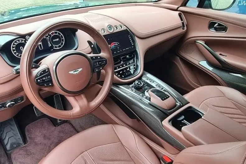 Aston Martin DBX din 2024 cu 29.900 km - oferta AST117823 - foto 9