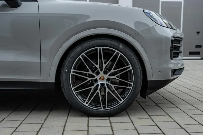 Porsche Cayenne din 2025 cu 10 km - oferta POR117824 - foto 16