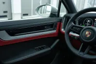 Porsche Cayenne din 2025 cu 10 km - oferta POR117824 - foto 20