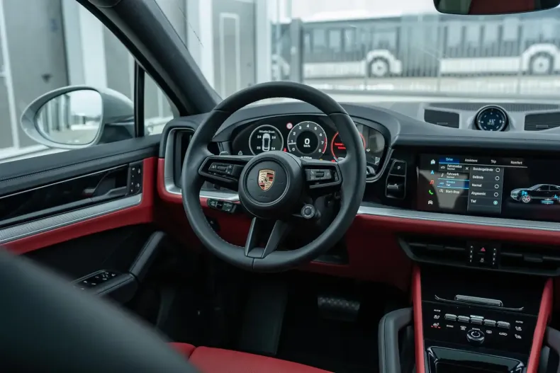 Porsche Cayenne din 2025 cu 10 km - oferta POR117824 - foto 25