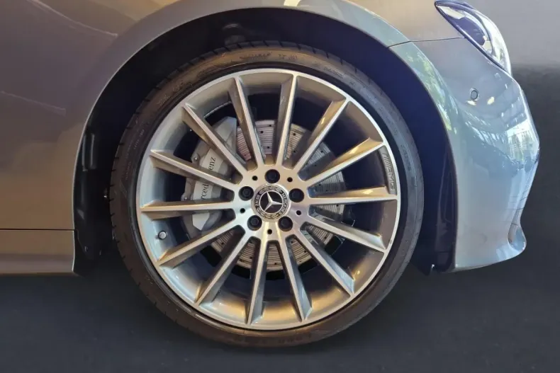 Mercedes-Benz E 400 din 2021 cu 76.660 km - oferta MER117826 - foto 5