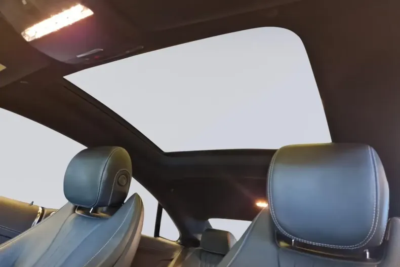 Mercedes-Benz E 400 din 2021 cu 76.660 km - oferta MER117826 - foto 13