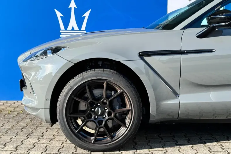 Aston Martin DBX din 2023 cu 15.000 km - oferta AST117828 - foto 4