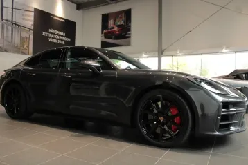 Porsche Panamera din 2025 - oferta POR117829