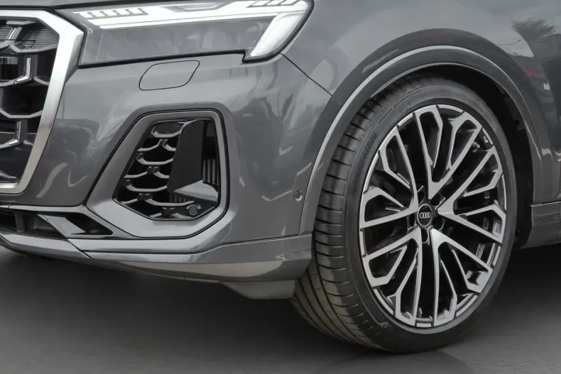 Audi Q7 din 2024 cu 22.900 km - oferta AUD117836 - foto 7