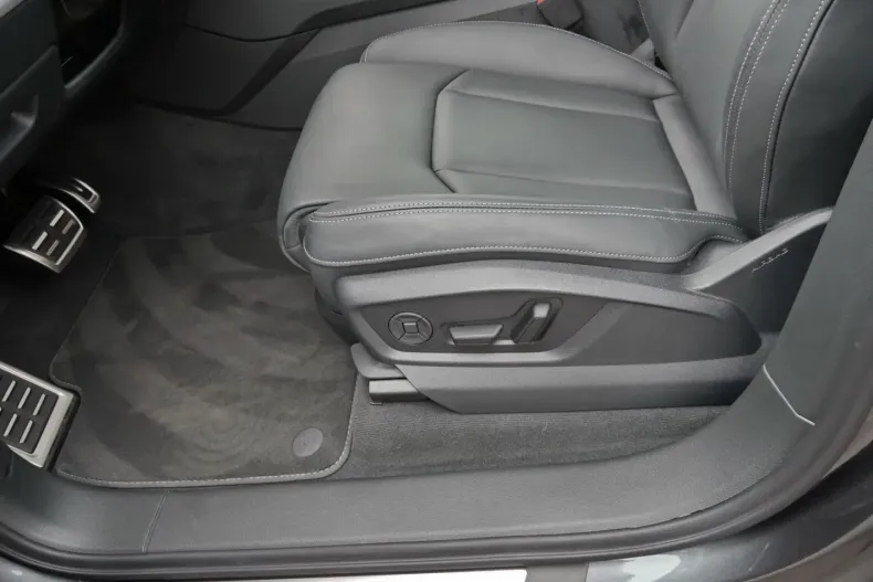 Audi Q7 din 2024 cu 22.900 km - oferta AUD117836 - foto 9