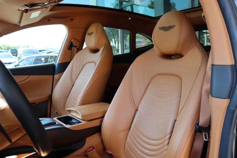 Aston Martin DBX din 2022 cu 18.700 km - oferta AST117839 - foto 9