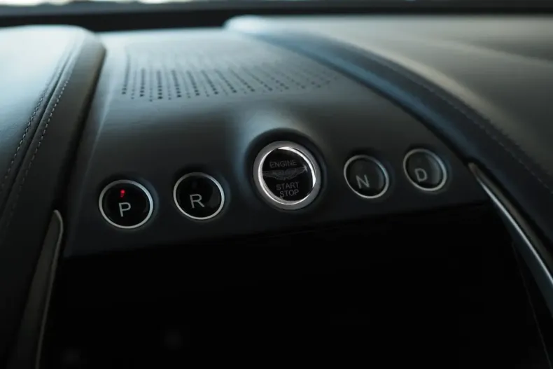 Aston Martin DBX din 2024 cu 11.200 km - oferta AST117841 - foto 20