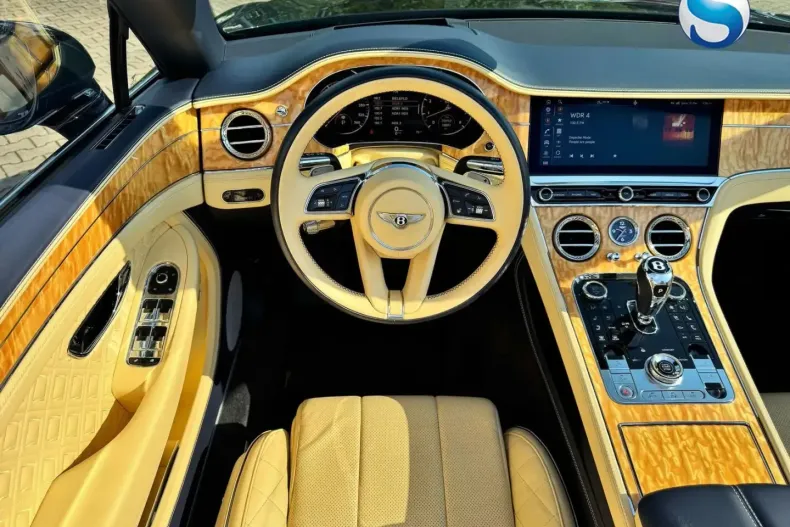 Bentley Continental din 2021 cu 18.656 km - oferta BEN117843 - foto 14