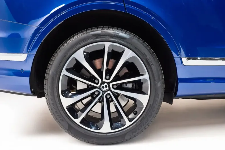 Bentley Bentayga din 2024 cu 8.500 km - oferta BEN117845 - foto 6