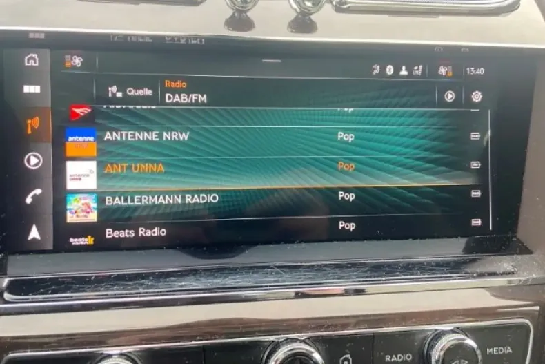 Bentley Bentayga din 2021 cu 74.500 km - oferta BEN117846 - foto 28