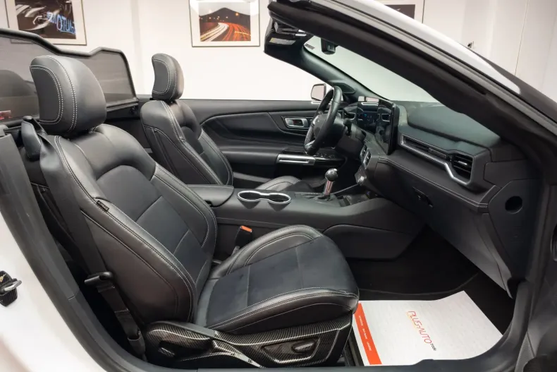 Ford Mustang din 2025 cu 18.500 km - oferta FOR117847 - foto 32