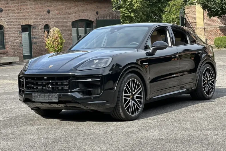 Porsche Cayenne din 2024 cu 10.400 km - oferta POR117849 - foto 4