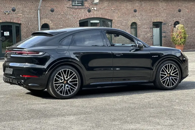 Porsche Cayenne din 2024 cu 10.400 km - oferta POR117849 - foto 13