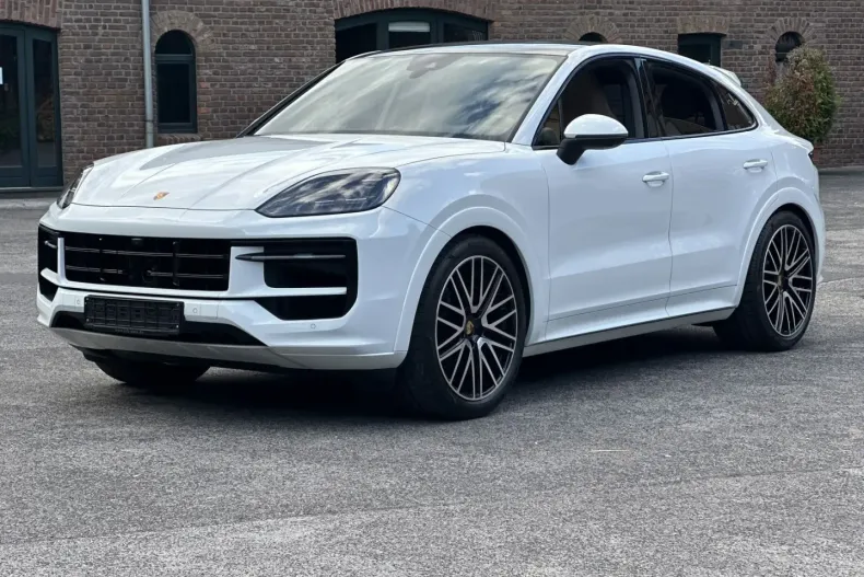 Porsche Cayenne din 2024 cu 15.900 km - oferta POR117852 - foto 1