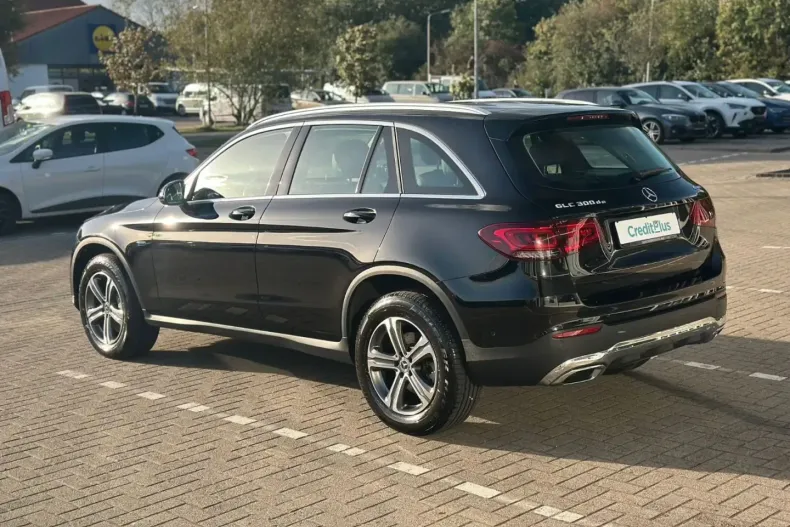 Mercedes-Benz GLC 300 din 2020 cu 118.000 km - oferta MER117854 - foto 6