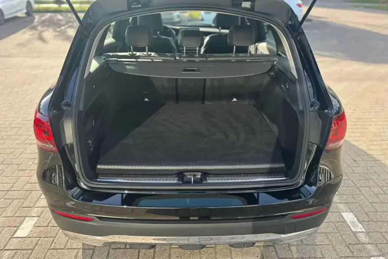 Mercedes-Benz GLC 300 din 2020 cu 118.000 km - oferta MER117854 - foto 9