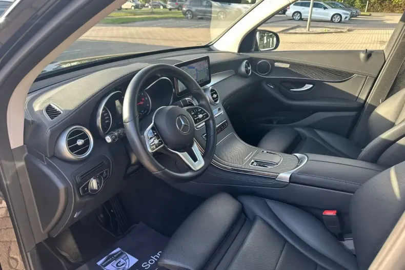 Mercedes-Benz GLC 300 din 2020 cu 118.000 km - oferta MER117854 - foto 12