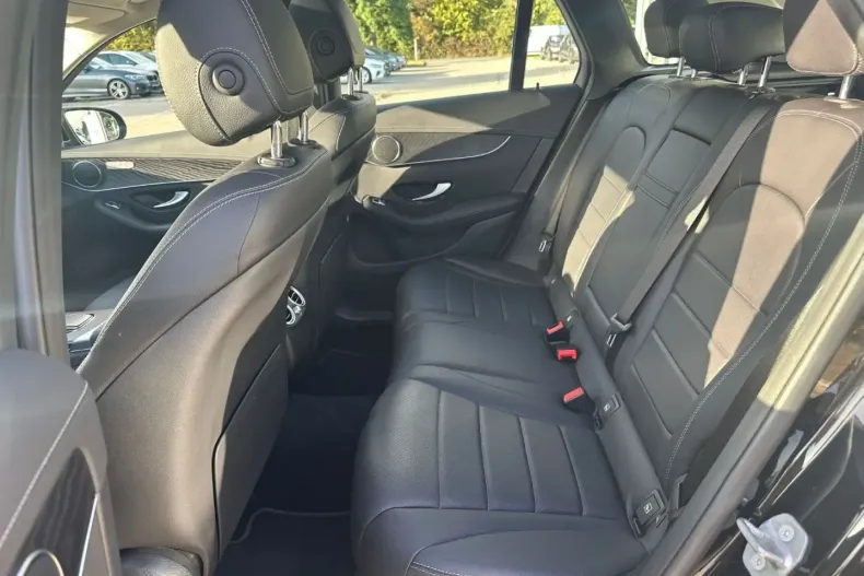 Mercedes-Benz GLC 300 din 2020 cu 118.000 km - oferta MER117854 - foto 17