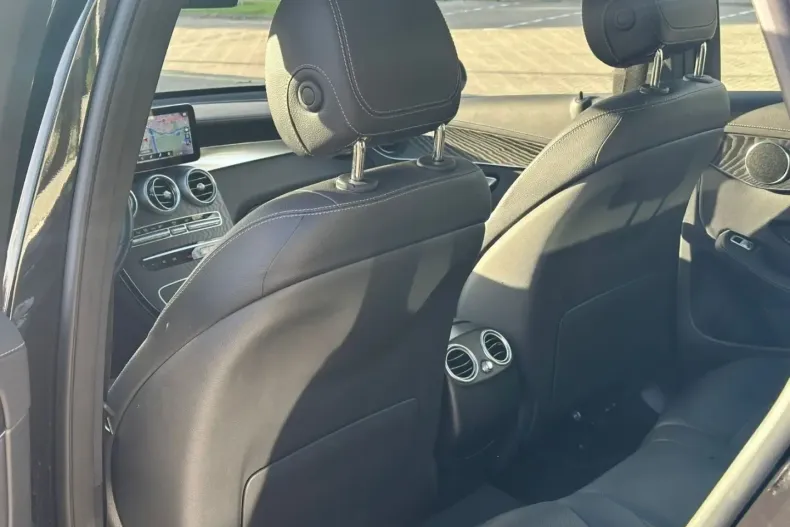 Mercedes-Benz GLC 300 din 2020 cu 118.000 km - oferta MER117854 - foto 18