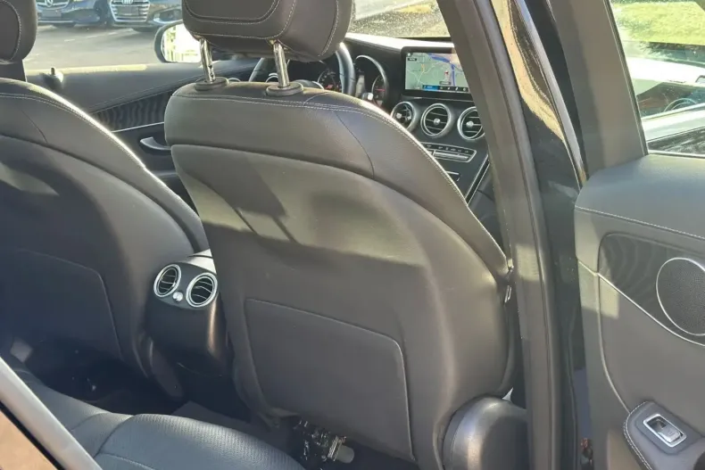 Mercedes-Benz GLC 300 din 2020 cu 118.000 km - oferta MER117854 - foto 22