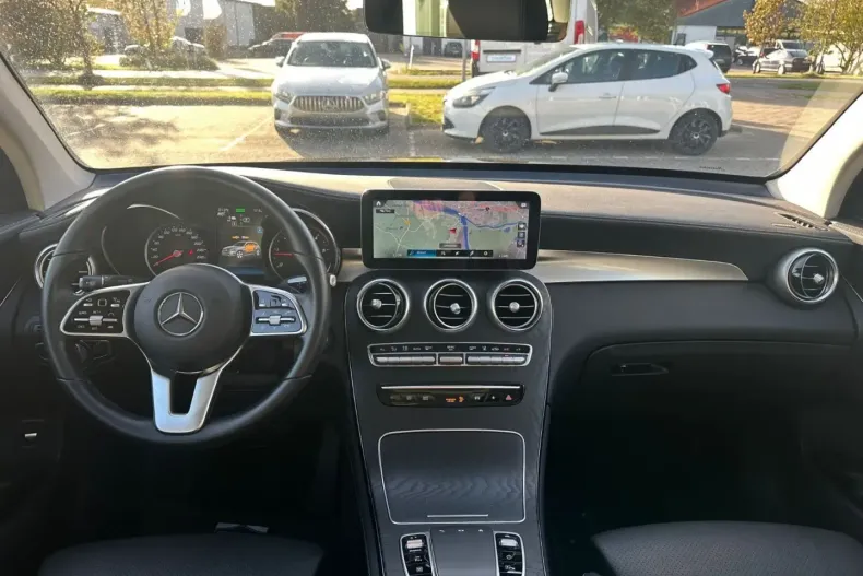 Mercedes-Benz GLC 300 din 2020 cu 118.000 km - oferta MER117854 - foto 27
