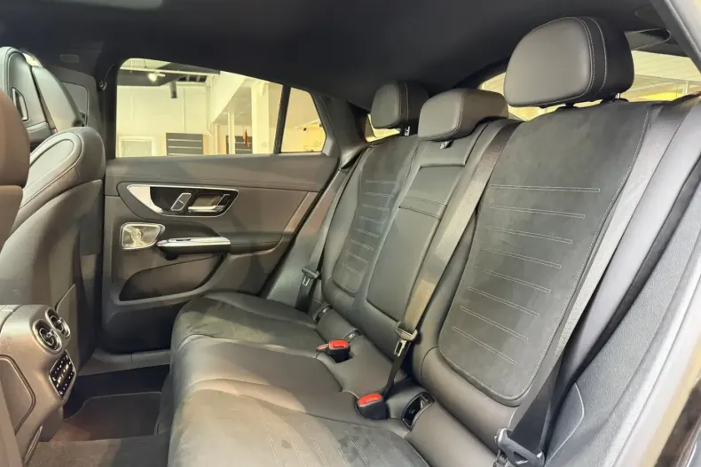 Mercedes-Benz GLC 300 din 2024 cu 29.500 km - oferta MER117864 - foto 26