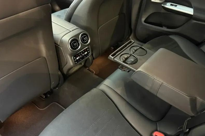 Mercedes-Benz GLC 300 din 2024 cu 29.500 km - oferta MER117864 - foto 27