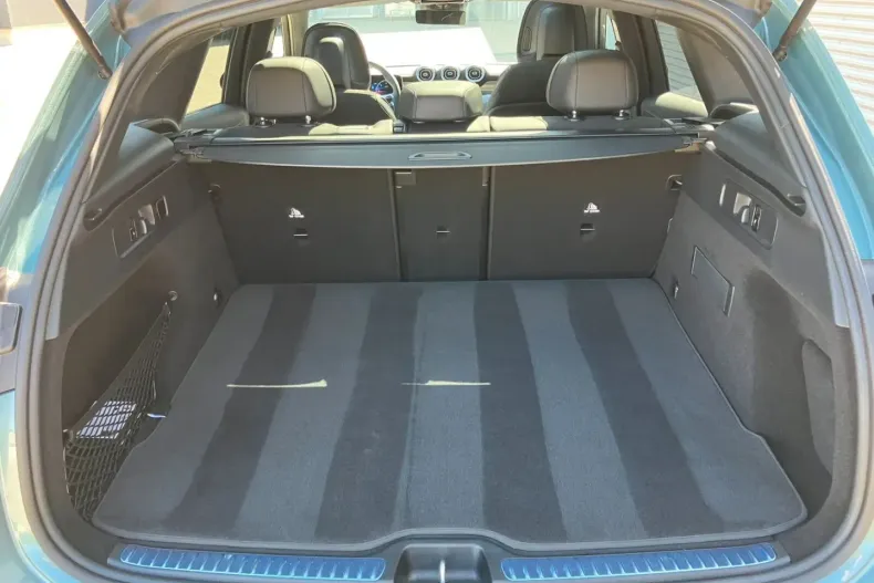 Mercedes-Benz GLC 300 din 2024 cu 6.990 km - oferta MER117868 - foto 10