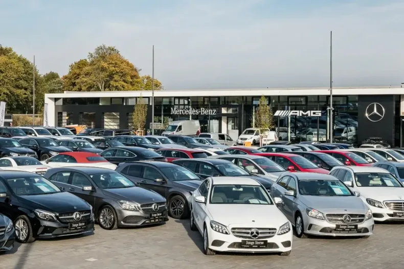 Mercedes-Benz GLC 300 din 2024 cu 6.990 km - oferta MER117868 - foto 16