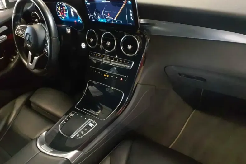 Mercedes-Benz GLC 300 din 2022 cu 78.484 km - oferta MER117869 - foto 6