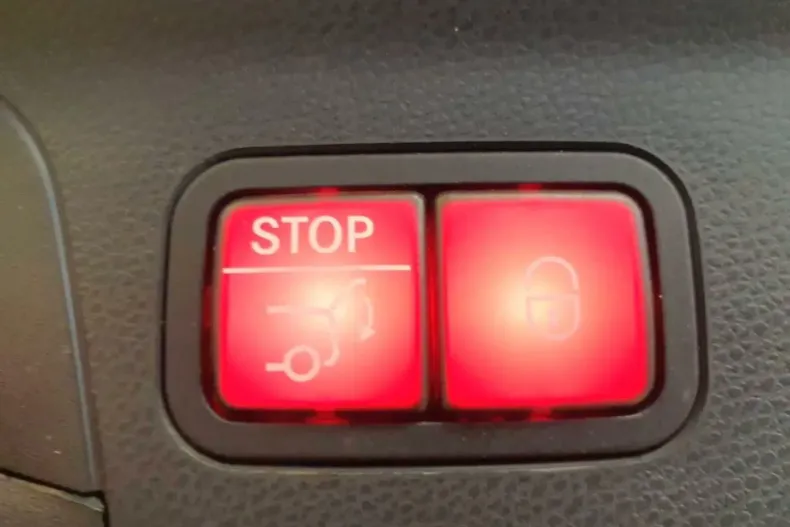 Mercedes-Benz GLC 300 din 2022 cu 78.484 km - oferta MER117869 - foto 9