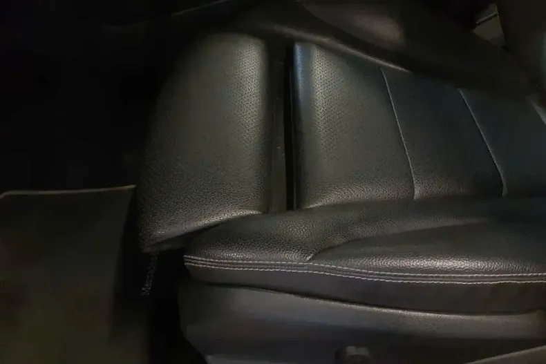 Mercedes-Benz GLC 300 din 2022 cu 78.484 km - oferta MER117869 - foto 12