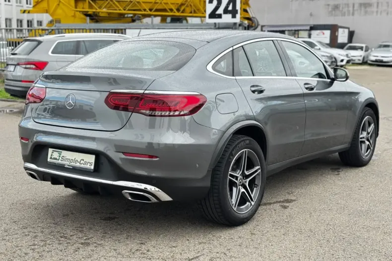 Mercedes-Benz GLC 300 din 2020 cu 83.240 km - oferta MER117876 - foto 4