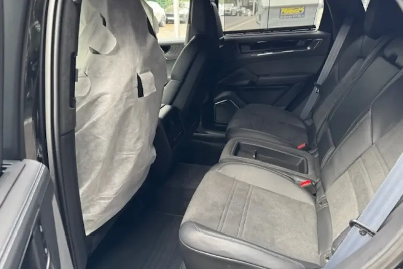 Porsche Cayenne din 2025 cu 10 km - oferta POR117878 - foto 7