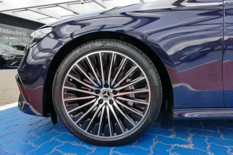 Mercedes-Benz E 450 din 2024 cu 13.790 km - oferta MER117885 - foto 7